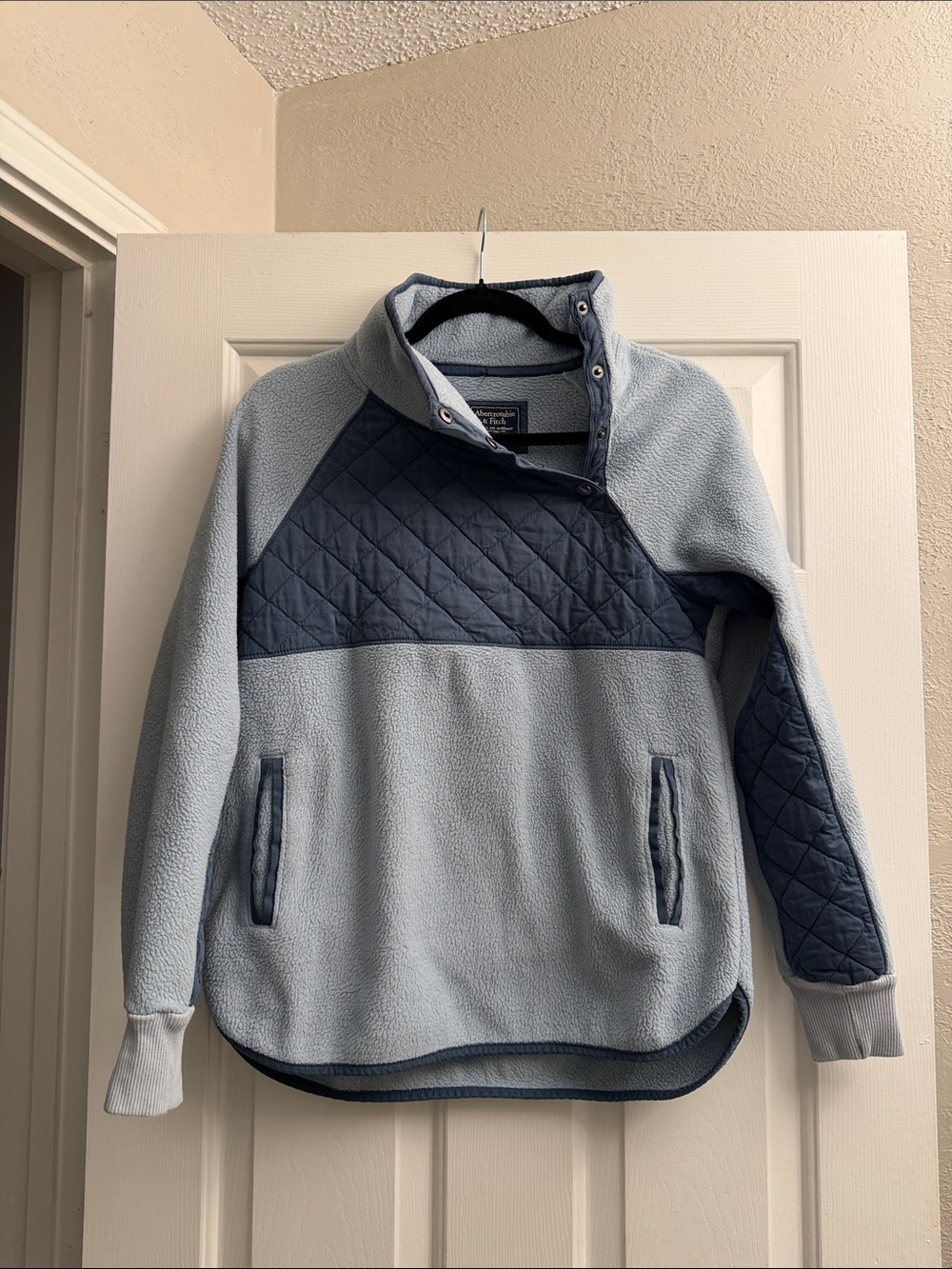 Abercrombie & Fitch Light Blue Fleece Pullover with Navy Quilted Accents